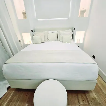 B89 Luxury Gallery House Piazza Di Spagna * Roma