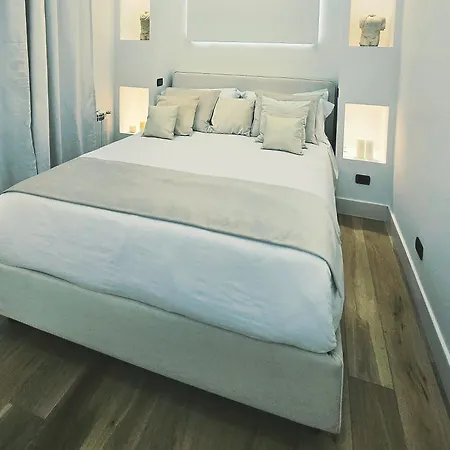 B89 Luxury Gallery Piazza Di Spagna Appartement Rome