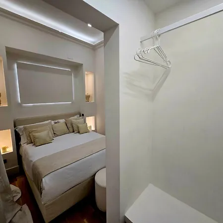 B89 Luxury Gallery Piazza Di Spagna Appartement Rome