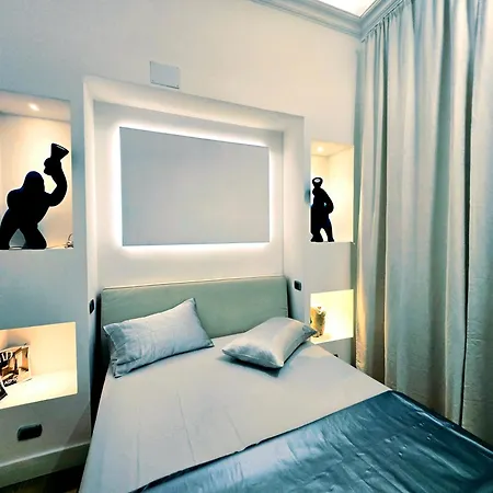 B89 Luxury Guest House Piazza Di Spagna דירה