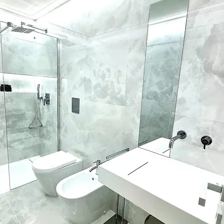 B89 Luxury Gallery Piazza Di Spagna Appartement *