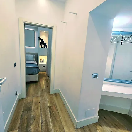 B89 Luxury Gallery House Piazza Di Spagna Róma