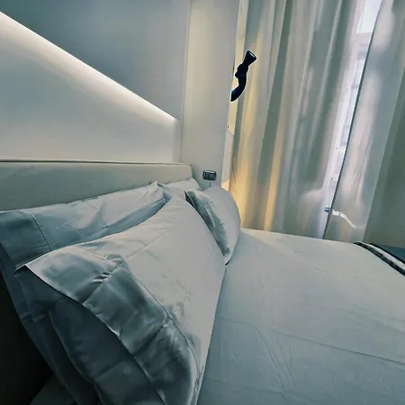 B89 Luxury Gallery House Piazza Di Spagna