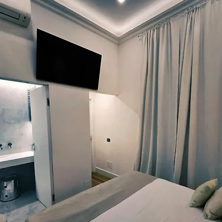 B89 Luxury Gallery House Piazza Di Spagna Apartment *