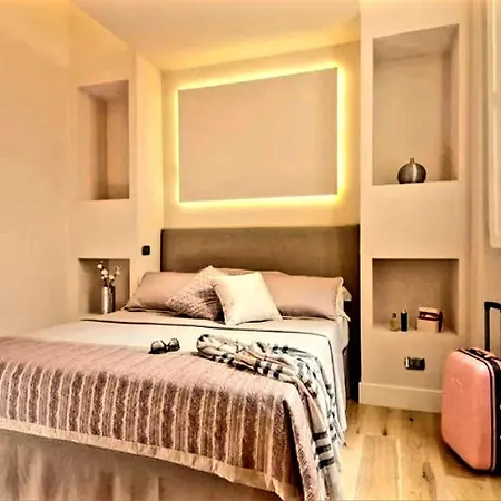 B89 Luxury Gallery House Piazza Di Spagna